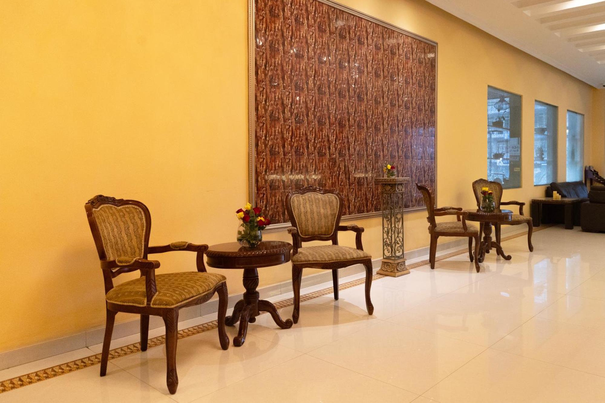 Dreamliner Hotel Addis Ababa Exterior photo